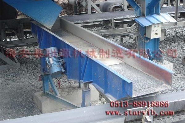 談?wù)勲姍C振動輸送機的安裝與調(diào)試方法